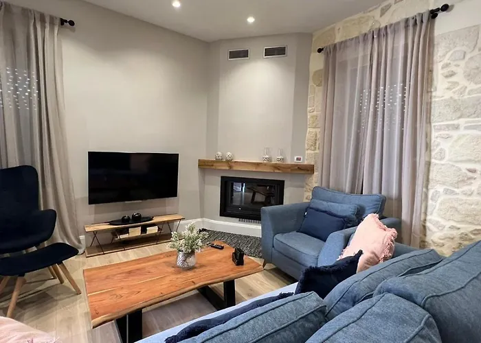 Amalthia Casa By 8Essentially